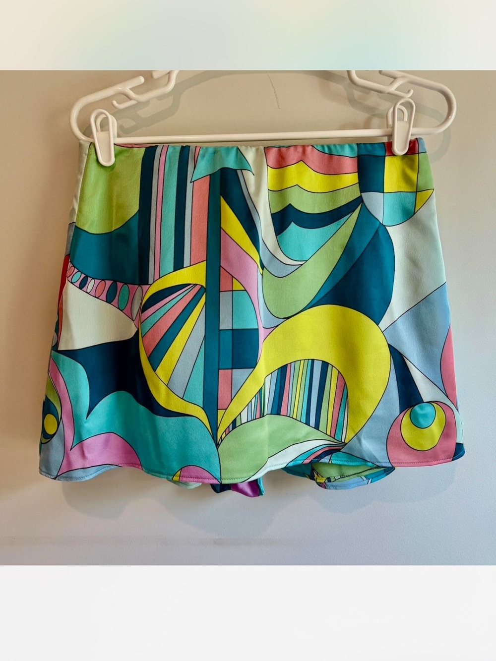 Show Me Your MuMu Multi-Color Festival Skort Large